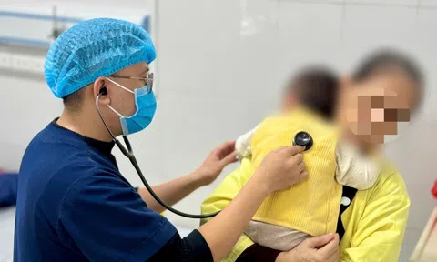 Cúm biến chứng nặng bùng phát ở miền Bắc, bác sĩ cảnh báo không tự điều trị tại nhà