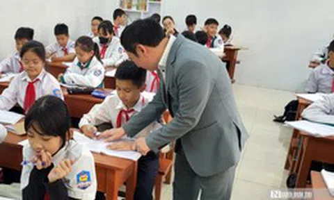 Tri ân thầy cô - Người đánh thức ánh sáng