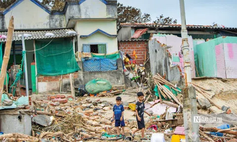 Hỗ trợ khẩn cấp 700 tỷ đồng cho 4 tỉnh miền Trung khắc phục hậu quả thiên tai