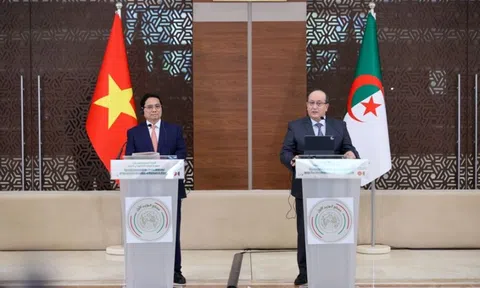Thủ tướng Algeria: Đưa quan hệ hợp tác với Việt Nam trở thành hình mẫu trong quan hệ quốc tế