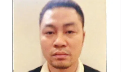 Tìm bị hại vụ làm giả sổ đỏ để lừa bán đất ở Hà Nội