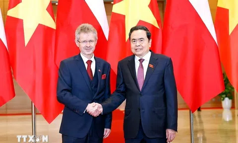 Chủ tịch Quốc hội Trần Thanh Mẫn hội đàm với Chủ tịch Thượng viện Quốc hội Cộng hòa Czech