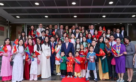 Thủ tướng: Cộng đồng người Việt Nam tại Nam Phi sẽ lớn mạnh