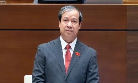 Bộ trưởng GD&ĐT: "Nhiệm vụ đối với nhà giáo rất vẻ vang nhưng cũng rất nặng nề"