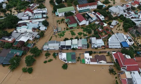 Khẩn trương thống kê thiệt hại, đề xuất nguồn lực nhanh chóng sửa chữa, xây dựng lại nhà ở cho nhân dân