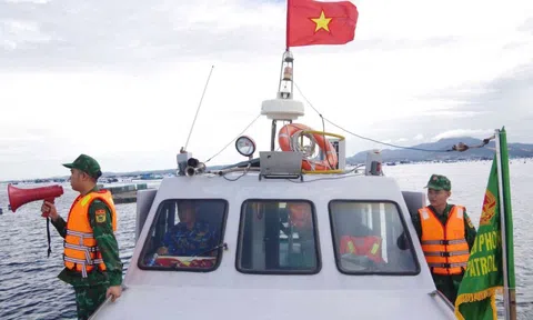 Khánh Hòa kích hoạt phương án ứng phó bão số 15, lũ và sạt lở đất