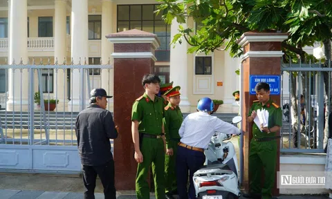 Lĩnh án 1 năm tù giam vì hủy hoại tài sản của người khác