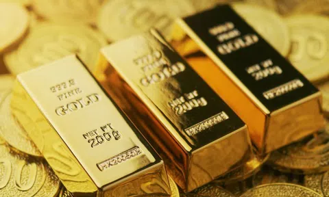 Giá vàng hôm nay 1/12: Tiếp tục neo cao