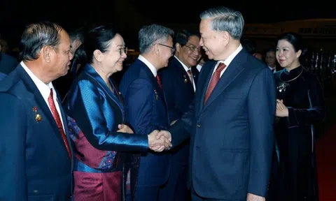 Tổng Bí thư Tô Lâm và Phu nhân kết thúc tốt đẹp chuyến thăm cấp Nhà nước tới Lào