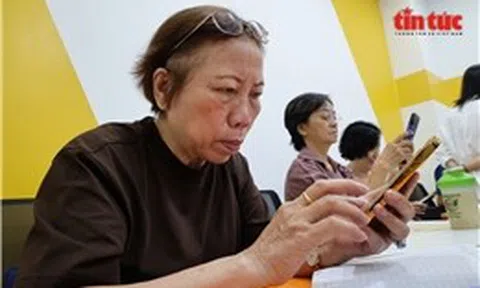 Bình dân học vụ số của những mái đầu bạc - Bài cuối: Trang bị ‘vaccine số’ phòng lừa đảo trực tuyến