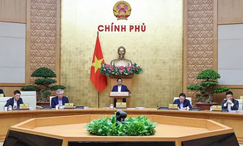 Thiệt hại do thiên tai gần 100.000 tỷ đồng, tăng trưởng quý IV có thể mất 1%