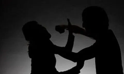 Nỗi đau tột cùng sau vụ án vợ "xuống tay" với chồng vì nhắn tin tán tỉnh người khác