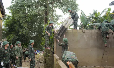 TP. Huế khởi công xây dựng, sửa chữa nhà cho người dân vùng lũ
