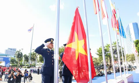 Lễ thượng cờ Đoàn Thể thao Việt Nam tại SEA Games 33