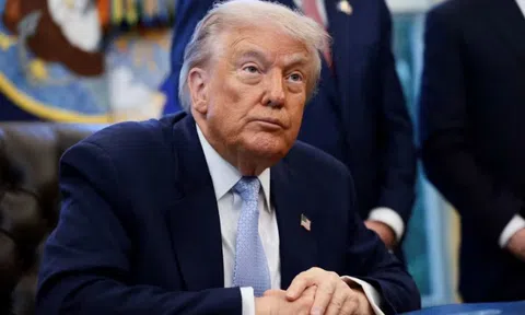 Ông Trump cảnh báo EU sau khoản phạt 140 triệu USD