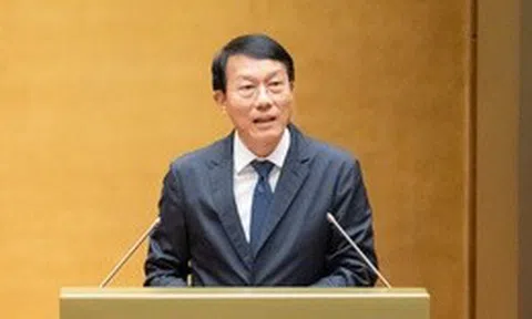 Quốc hội chốt quy định xe kinh doanh chở khách không phải lắp ghế an toàn cho trẻ em