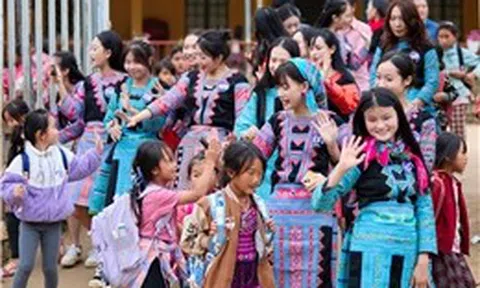 Top 30 Hoa hậu Du lịch Dân tộc Việt Nam 2025 hòa cùng bản sắc dân tộc và thực hiện trách nhiệm cộng đồng