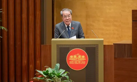 Quốc hội thông qua Nghị quyết về việc giám sát chuyên đề và chất vấn