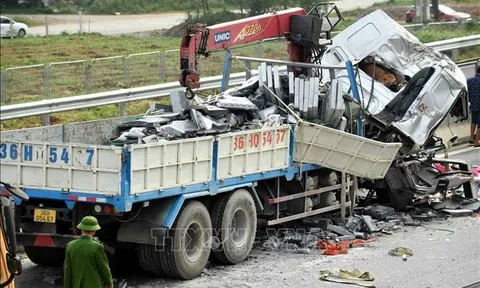 Vụ tai nạn nghiêm trọng trên cao tốc Bắc-Nam khiến 6 người thương vong: Công an khởi tố vụ án