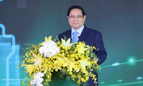 Thủ tướng khánh thành nhà máy điện LNG đầu tiên của Việt Nam – dự án kiểu mẫu, tiêu biểu về nhiều mặt