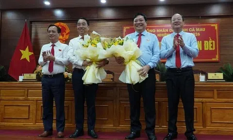 Phê chuẩn kết quả bầu, miễn nhiệm chức vụ Chủ tịch UBND tỉnh Cà Mau