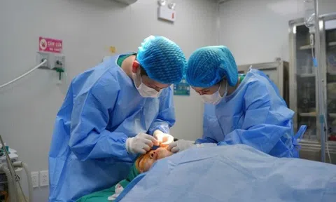 Giảng viên Đại học Y Hà Nội sáng tạo kỹ thuật trẻ hóa chưa từng có