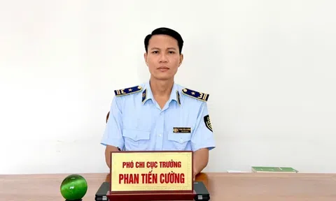 Ngăn chặn sách giáo khoa giả: Cần phụ huynh cảnh giác, cơ quan chức năng mạnh tay