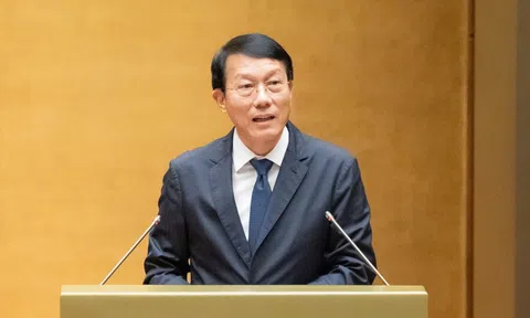 Quốc hội chốt quy định xe kinh doanh chở khách không phải lắp ghế an toàn cho trẻ em