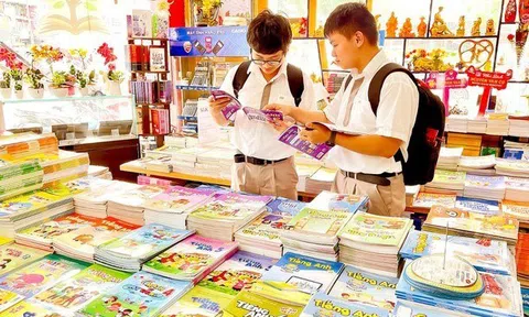 Khi sự ổn định của giáo dục bắt đầu từ việc chọn đúng bộ sách giáo khoa