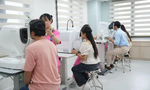 Trải nghiệm mổ cận với công nghệ dẫn đầu, quy trình chuẩn quốc tế