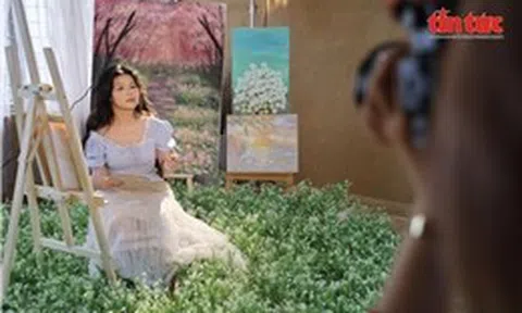 Người vẽ lại thanh xuân cho những tâm hồn từng tự ti