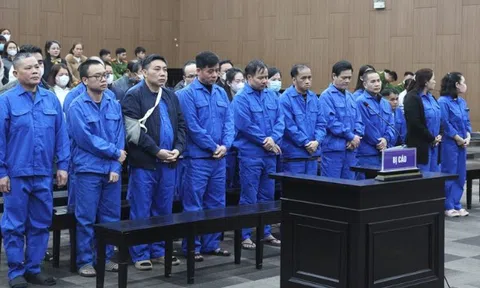 Xét xử các bị cáo liên quan 20 vụ “chạy án” trên nhiều tỉnh, thành