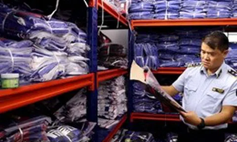 Vấn nạn hàng giả trên thương mại điện tử diễn biến phức tạp cuối năm