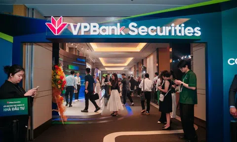 Những yếu tố thuận lợi khi cổ phiếu VPX lên sàn