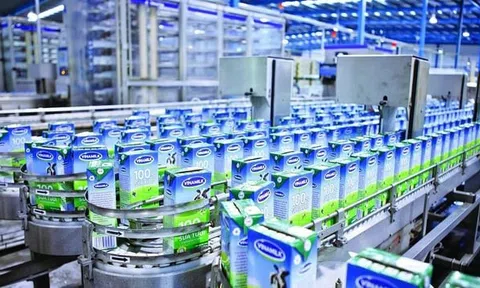 Tỷ phú Thái Lan chi 6.000 tỷ đồng gom cổ phiếu Vinamilk (VNM)