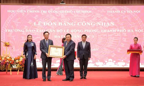 Trường Đào tạo cán bộ Lê Hồng Phong, Hà Nội đạt chuẩn Mức 1