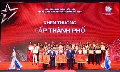 MB Life vinh dự nhận bằng khen của UBND TP Hà Nội