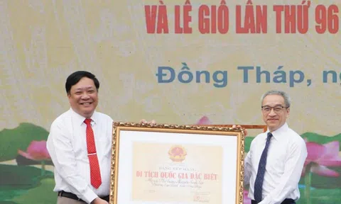 Đồng Tháp đón nhận Bằng xếp hạng Di tích quốc gia đặc biệt mộ cụ Phó bảng Nguyễn Sinh Sắc