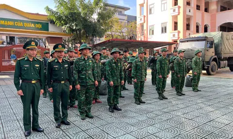 BĐBP Đà Nẵng xuất quân hỗ trợ xây dựng nhà ở cho nhân dân vùng biên giới