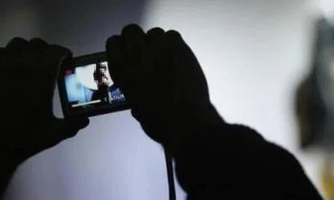 Cảnh giác chiêu trò thế chấp clip, hình ảnh nhạy cảm để vay tiền