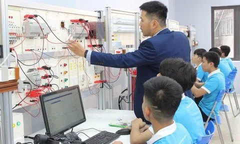 Tạo môi trường pháp lý thuận lợi để phát triển giáo dục nghề nghiệp