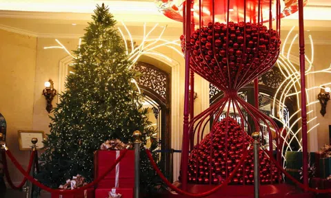 Rộn ràng không khí đón Giáng sinh tại Hà Nội