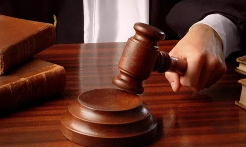 Những chuyện nhỏ mà không nhỏ