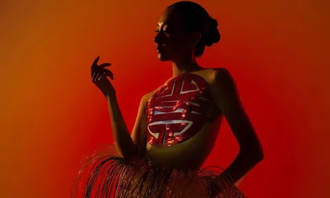 Á quân Vietnam’s Next Top Model diện trang phục tôn vinh chiếu Định Yên