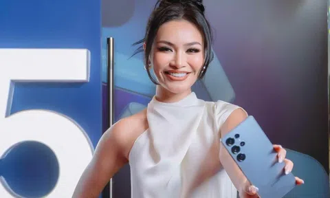 Hàng trăm khách hàng nhận Galaxy S25 tại Di Động Việt ngay trong đêm trả hàng và mở bán