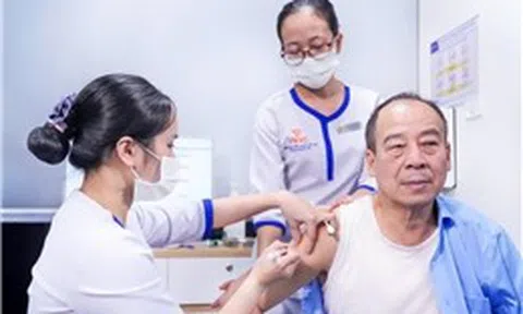 Đưa vaccine RSV công nghệ mới vào tiêm chủng cho người cao tuổi và người có bệnh mạn tính