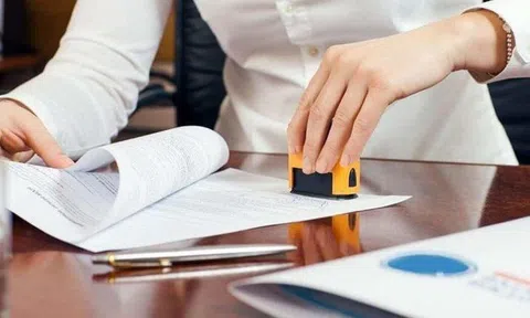 Đề xuất bãi bỏ nhiều loại giao dịch bắt buộc công chứng
