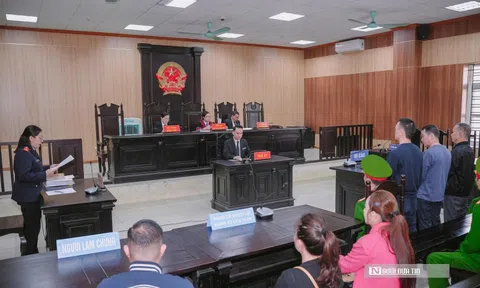 Cựu chỉ huy trưởng quân sự đưa tiền như thế nào để chạy án cho đàn em của Vi "ngộ"?