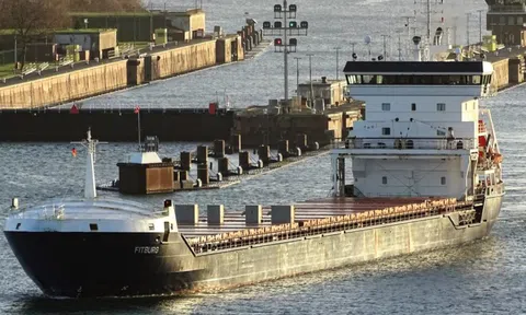 Con tàu dài 132 mét bị bắt giữ ở Phần Lan, lý do là gì?