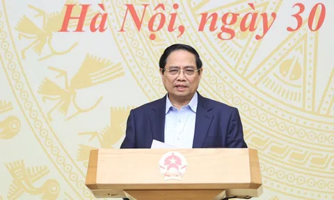 Thủ tướng: Quyết liệt triển khai 2 nghị quyết đột phá và cách mạng của Quốc hội